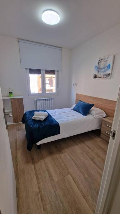 Apartamento Aires De Tineo Oviedo Ngoại thất bức ảnh